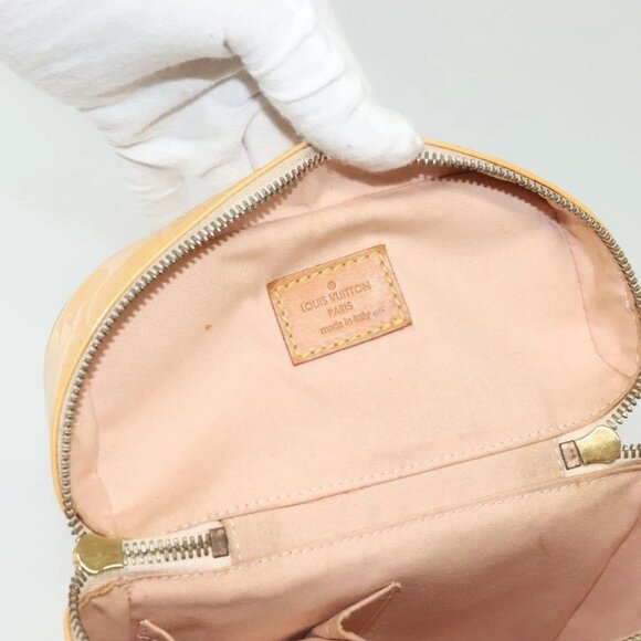 LOUIS VUITTON Vernis Sullivan Vertical Bag Marshmallow Pink M91298 Auth 139503 - Picture 10 of 16